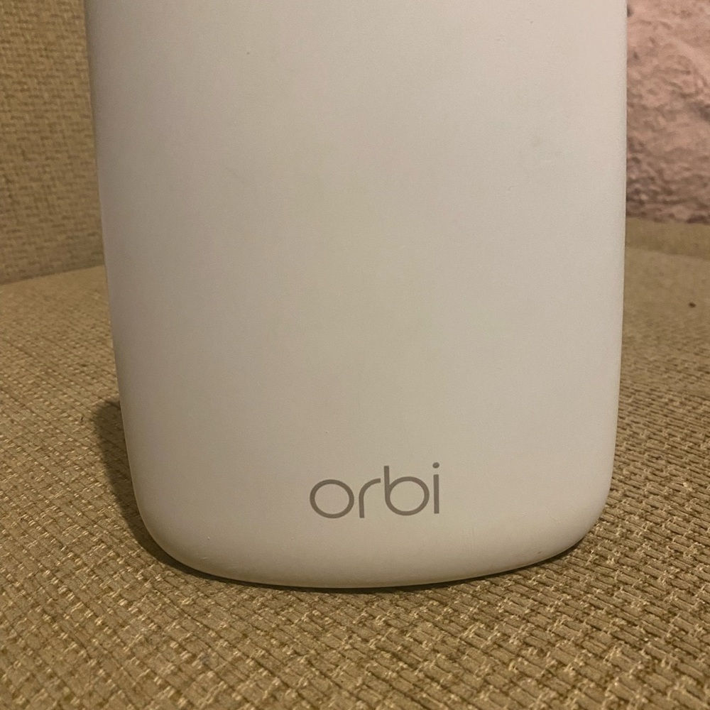 Orbi RBS20 Add-on Satellite